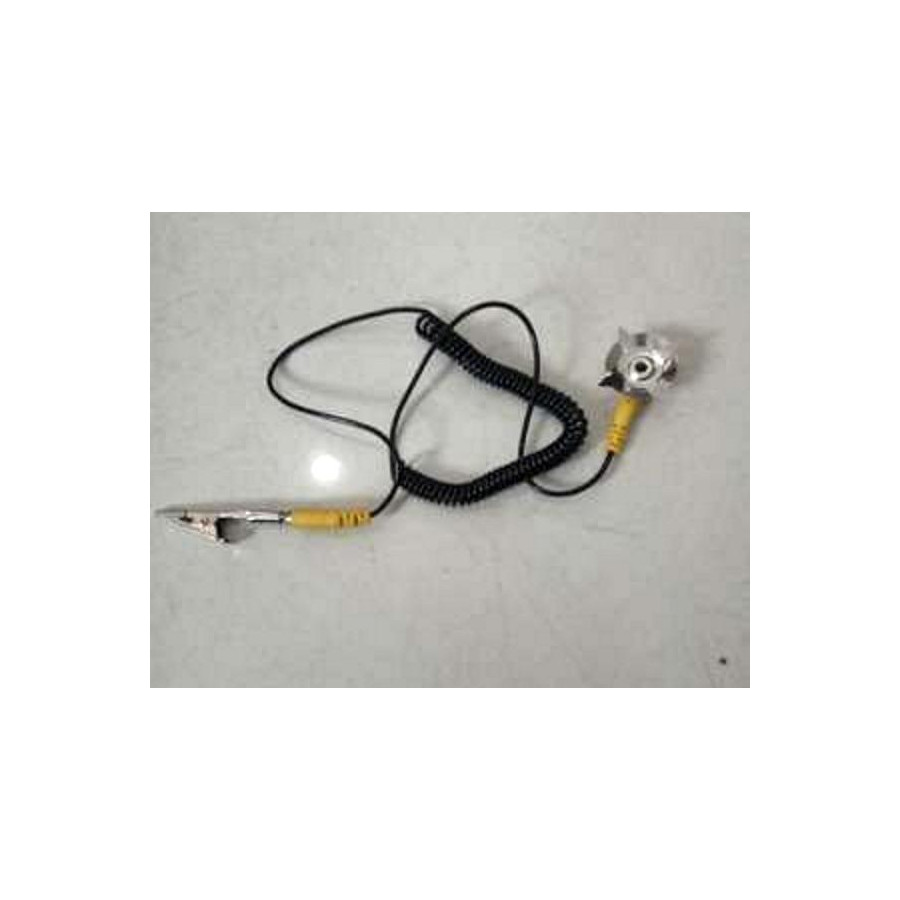 Attacco con pinza per messa a terra tappeto antistatico